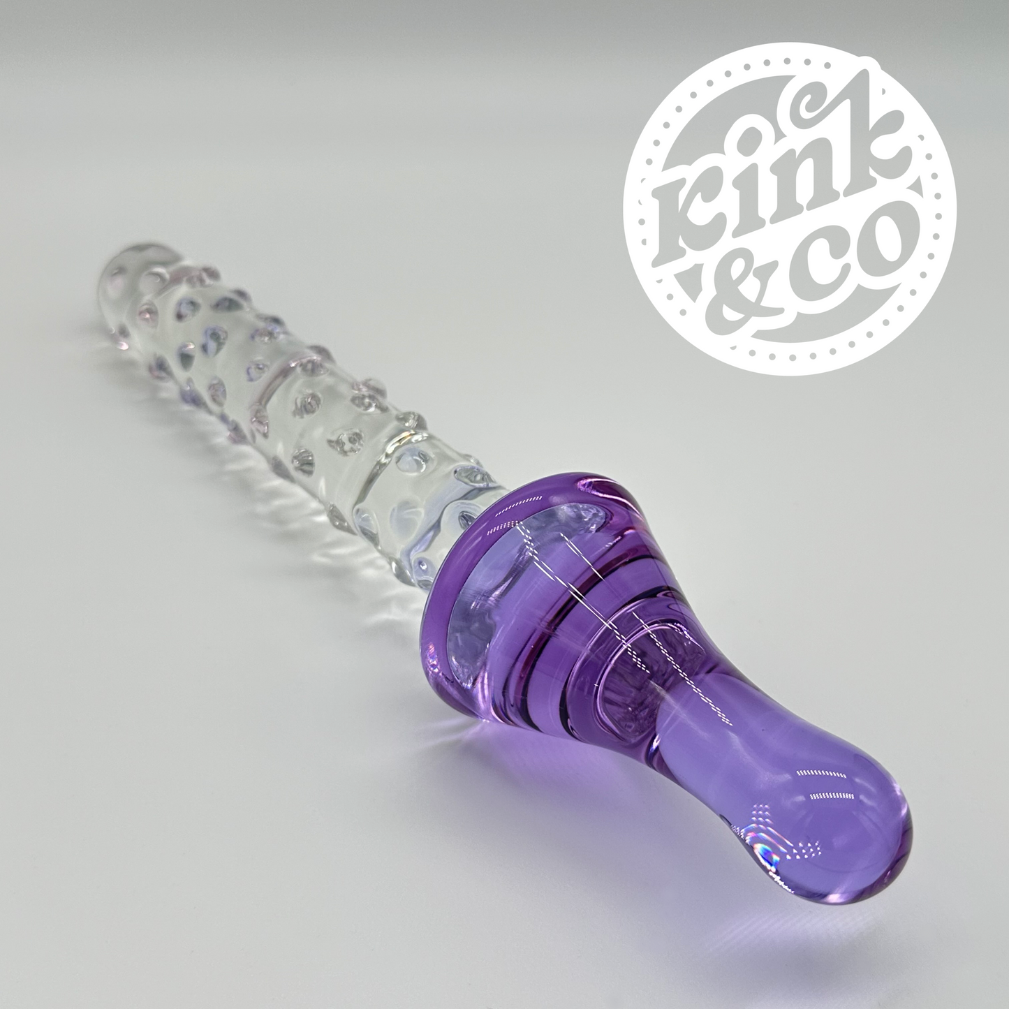 Großer Fantasy Wand-Dildo aus Glas mit lila Griff